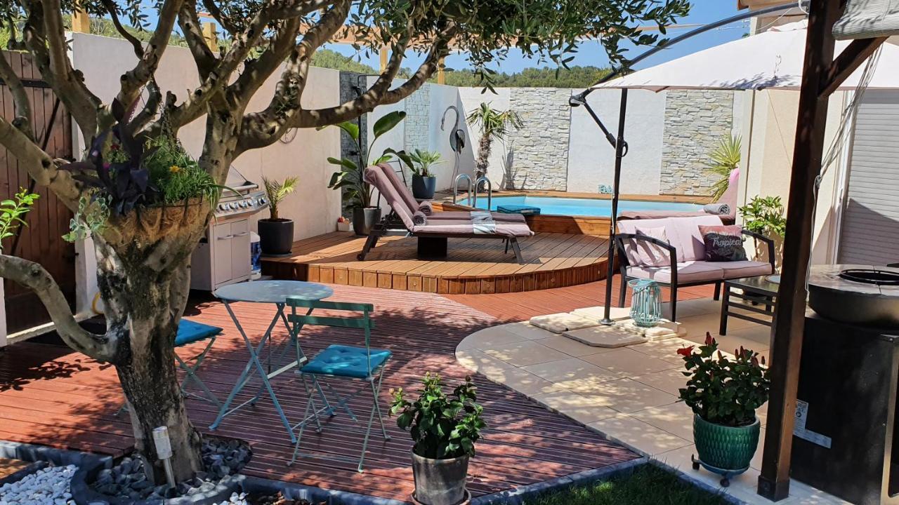 Bed and Breakfast Le Petit Coin De Provence Beaucaire  Esterno foto