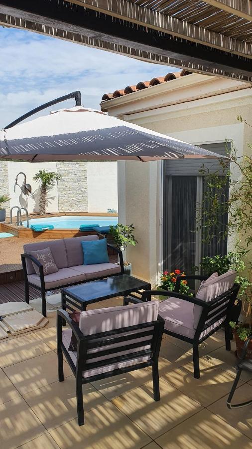 Bed and Breakfast Le Petit Coin De Provence Beaucaire  Esterno foto