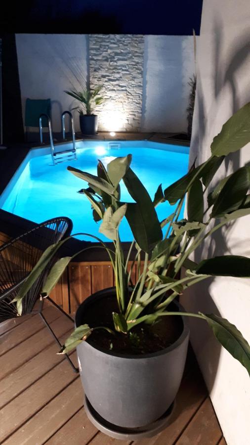 Bed and Breakfast Le Petit Coin De Provence Beaucaire  Esterno foto