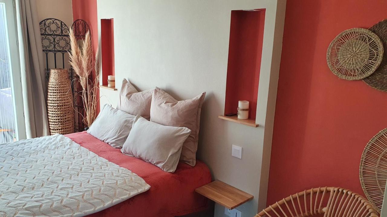 Bed and Breakfast Le Petit Coin De Provence Beaucaire  Esterno foto